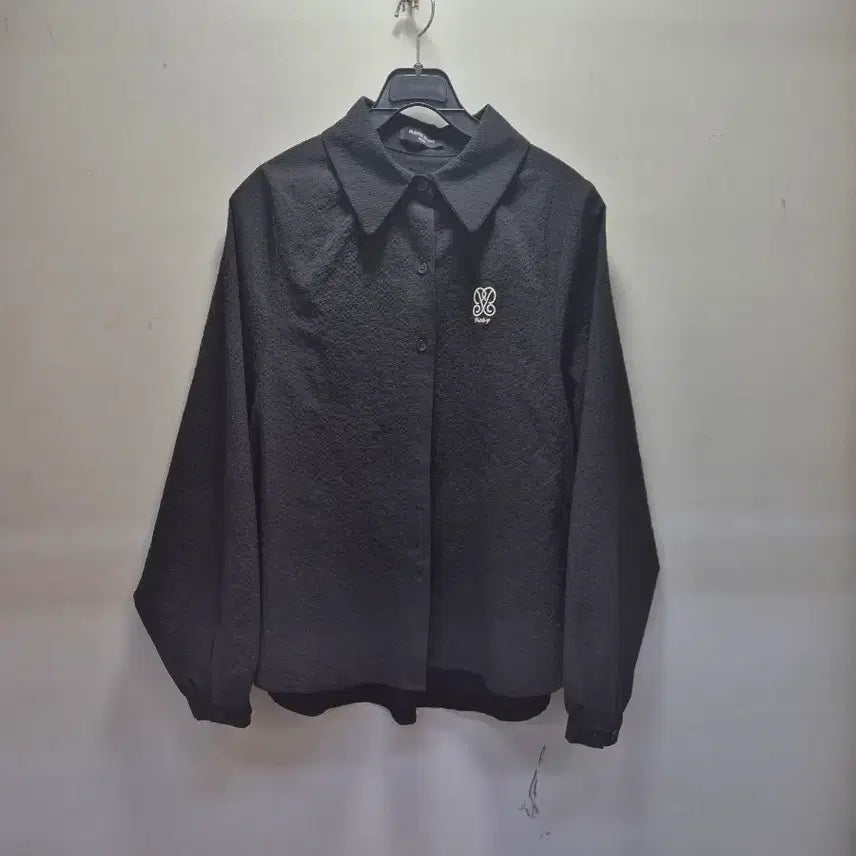 [BUNJANG] Plastic Island Quilted Black Blouse / 플라스틱아일랜드 블랙 블라우스