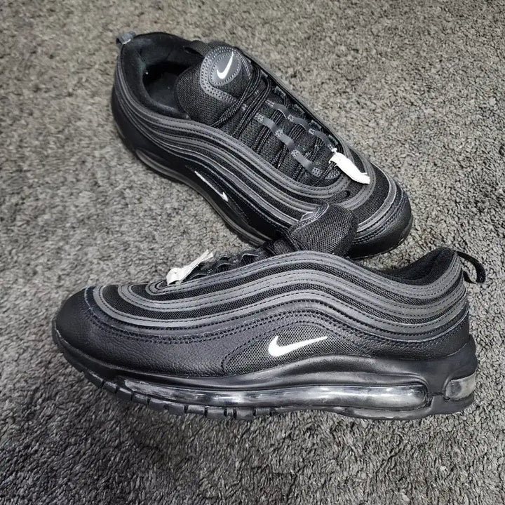 [BUNJANG] Nike Air Max 97 Triple Black 280mm / 나이키 에어맥스97 트리플블랙 280사이즈