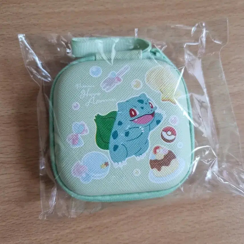 [BUNJANG] Olive Young Pokemon Ivysaur Pouch (Sealed) / 올리브영 밀잇 포켓몬 파우치 이상해씨