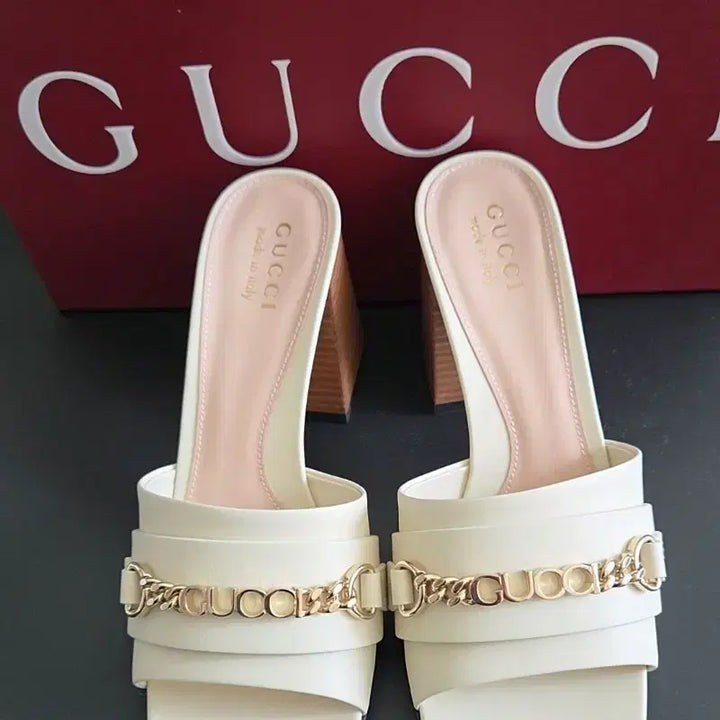 [BUNJANG] Gucci Lettering Chain Mules/Sandals/Slippers / 구찌 래터링 체인 뮬.샌들.슬리퍼 786594 <새상품>