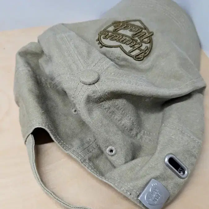 [BUNJANG] Human Made Heart Logo Cap / 휴먼메이드 하트로고 모자