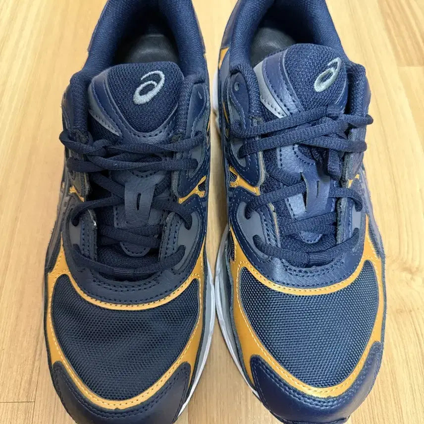[BUNJANG] ASICS Gel-NYC Midnight Charcoal/Oatmeal Sneakers / 새상품 ASICS Gel-NYC 미드나이트 케리어 그레이 275급매