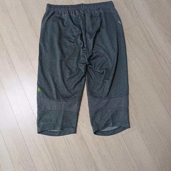 [BUNJANG] Adidas 7-Part Training Pants Gray / 아디다스 7부 트레이닝 바지 회색