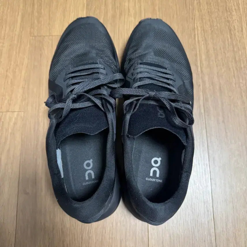 [BUNJANG] ON Cloud Zone Sneakers Black 275 / [275] ON 온 클라우드존 (블랙)