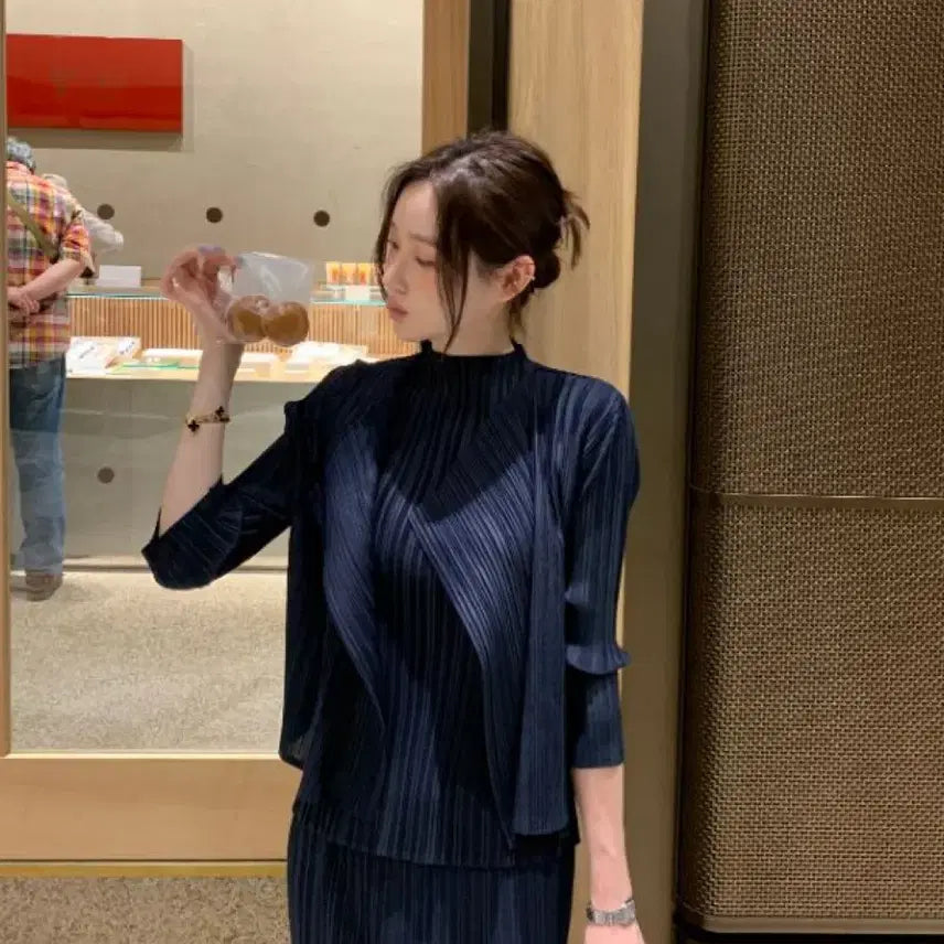 [BUNJANG] Obzee Pleated Cardigan Navy / 오브제스트 플리츠 가디건 네이비