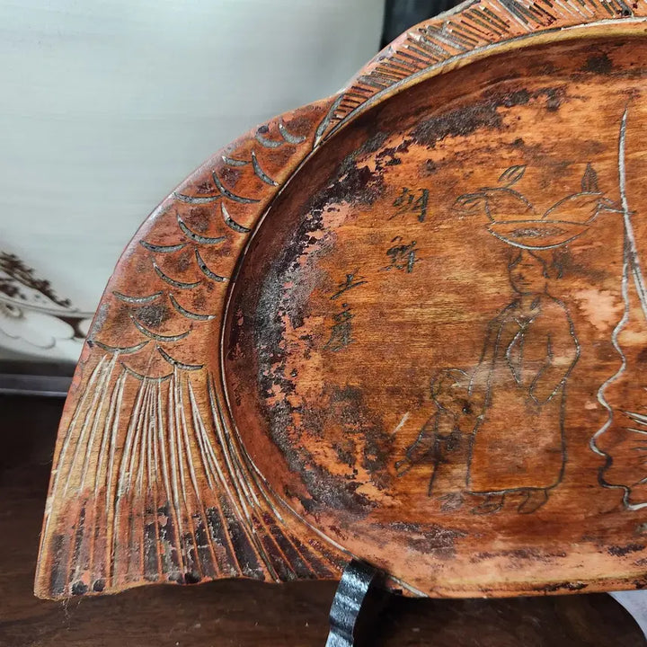 [BUNJANG] Hand-Carved Wooden Serving Tray with Fish Motif / 근대사 물고기형 차반쟁반 찻잔받침 나무접시