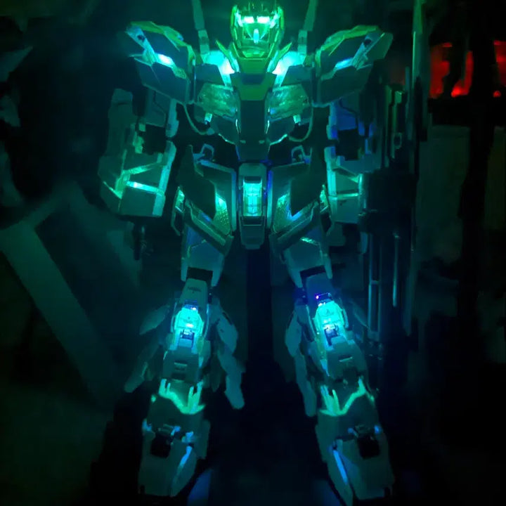 [BUNJANG] Bandai PG Unicorn Gundam Final Battle Spec Model Kit (Pre-assembled, Decals, LED) / pg 유니콘 최종결전 건담 프라모델 가조립 데칼 led작