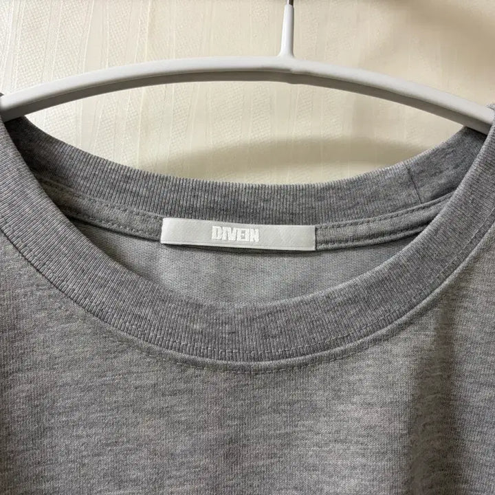[BUNJANG] DIVEIN Cropped T-shirt Size 0 Bundle Set / 다이브인 크롭티 0사이즈 3개 일괄판매합니다 !