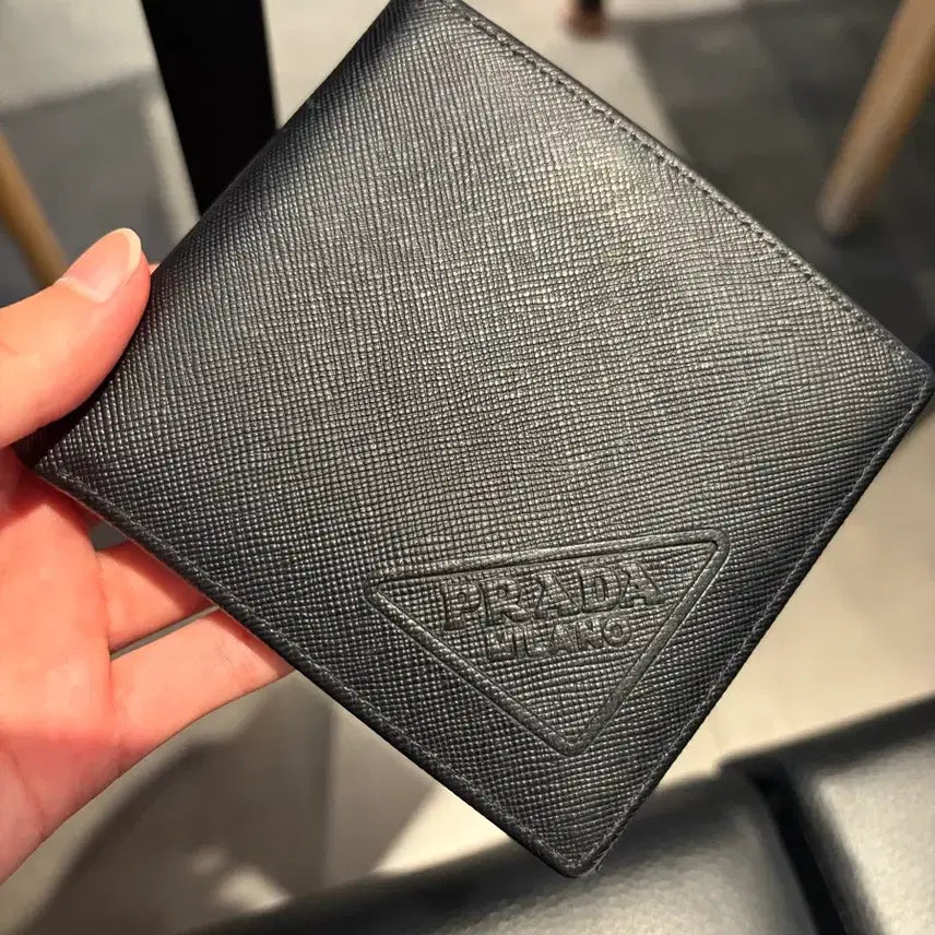 [BUNJANG] Prada Saffiano Black Bifold Wallet / 프라다 사피아노 블랙 반지갑