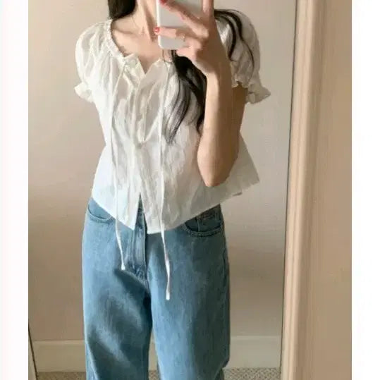 [BUNJANG] Soreum Cropped Frill Neck Blouse - White / 미착용새상품 화이트 반팔 프릴넥 블라우스 수름 크롭피치 르플 가내스라