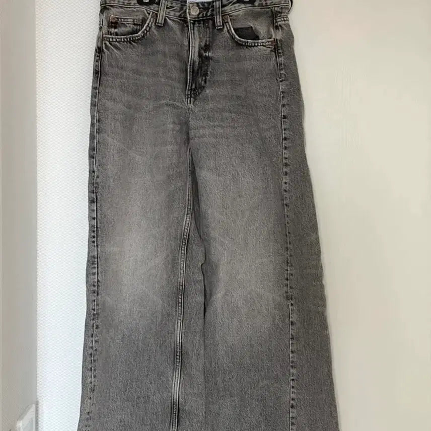 [BUNJANG] ZARA Black Wash Wide Leg Denim Pants / ZARA 흑청 와이드 데님 팬츠 EUR 36