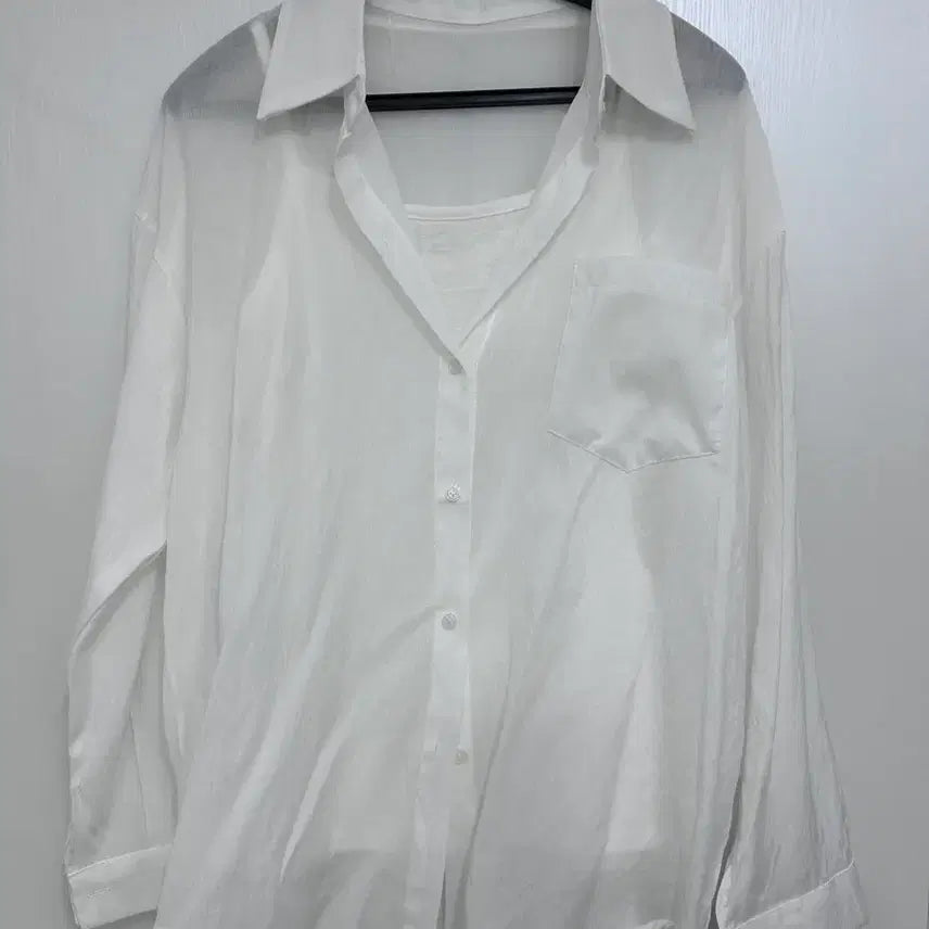 [BUNJANG] White Oversized Shirt (New) / 화이트 오버핏 셔츠(새상품)