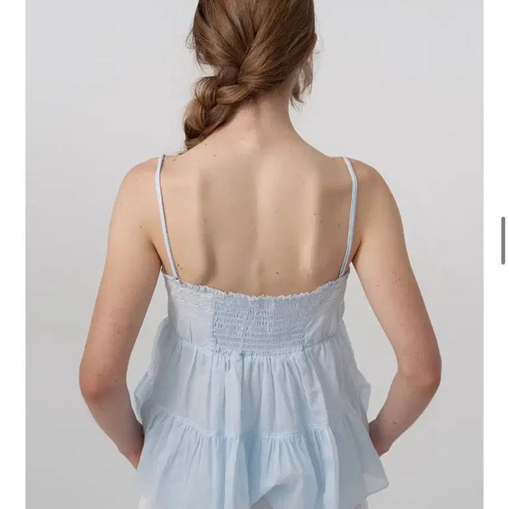 [BUNJANG] The Barnet OA Frill Sleeveless Top Free Size / 더바넷 oa 프릴 슬리브리스 탑 (새삼품, free)