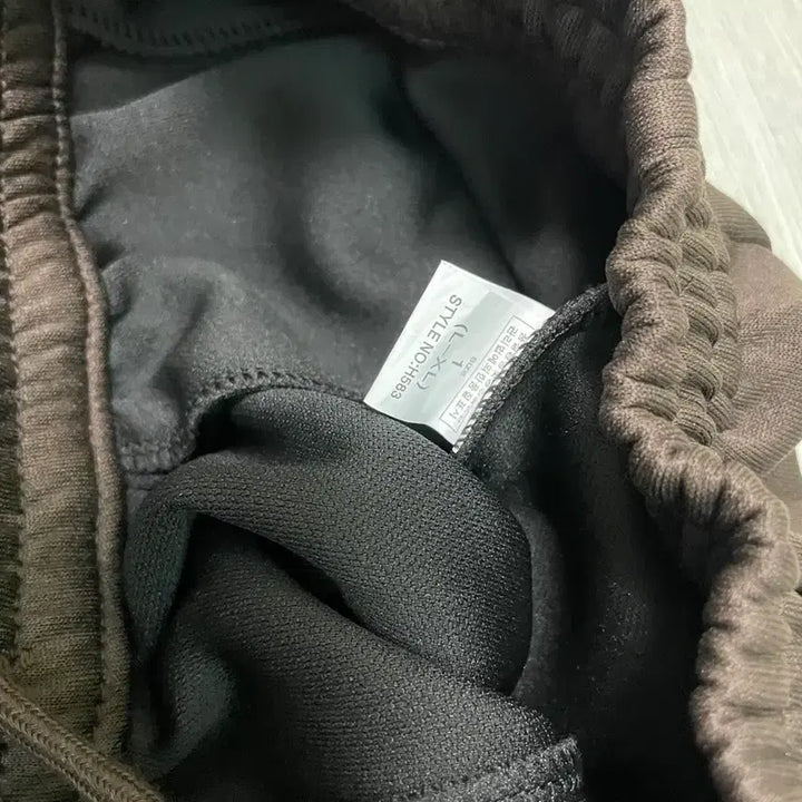 [BUNJANG] Pintuck Bermuda Shorts Brown Size 1 / (새제품)핀턱 버뮤다팬츠 브라운