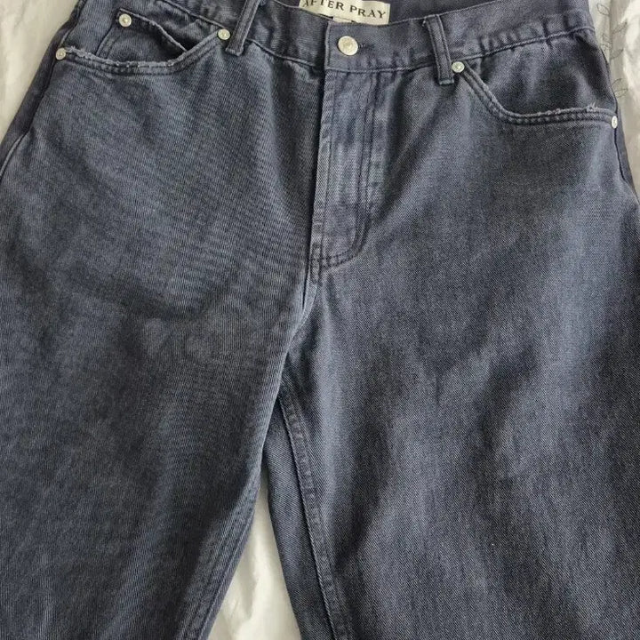 [BUNJANG] Afterpraye Dusted Regular Denim Pants Navy L / 애프터프레이 더스티드 레귤러 데님팬츠 네이비 L