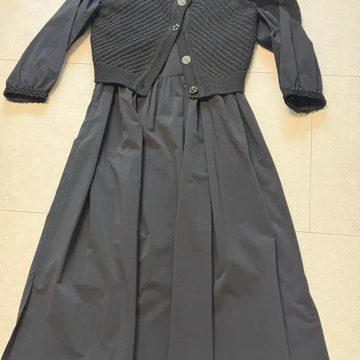 [BUNJANG] Mine Black Knit Vest &amp; Dress Set / 한섬 MINE 마인 블랙 니트 베스트 원피스