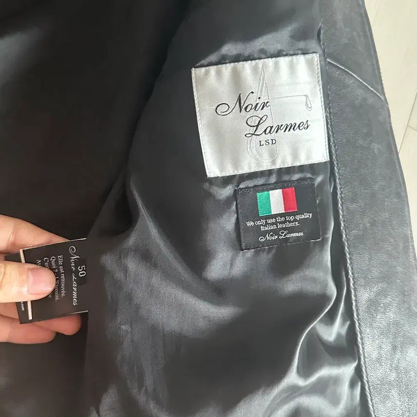 [BUNJANG] Noir Larmes Leather Jacket / 느와르 라르메스 가죽자켓