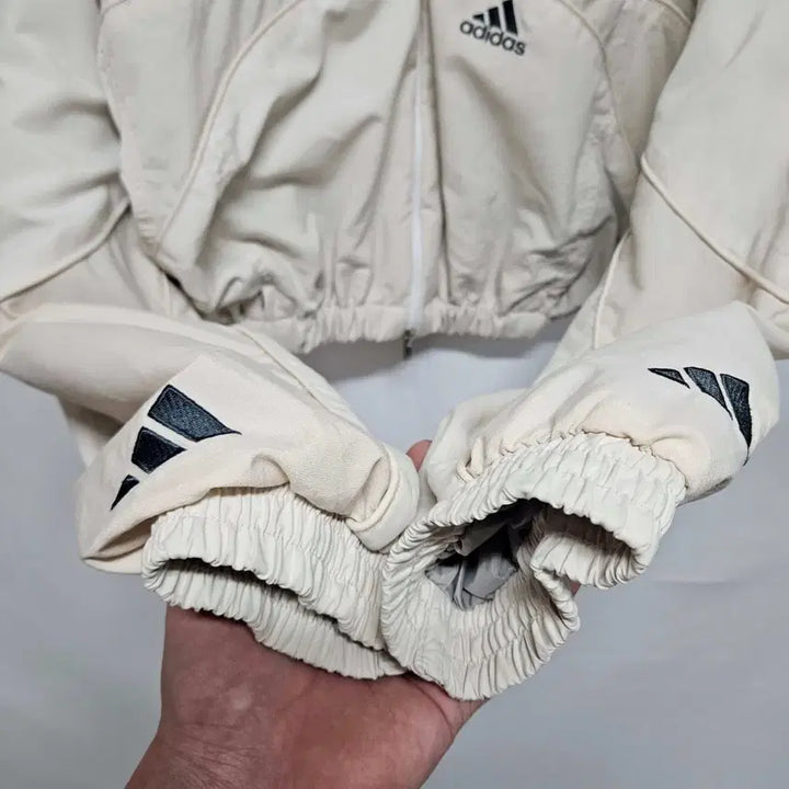 [BUNJANG] Adidas Vintage Cropped Windbreaker / 아디다스 빈티지 크롭 리폼 바람막이 F
