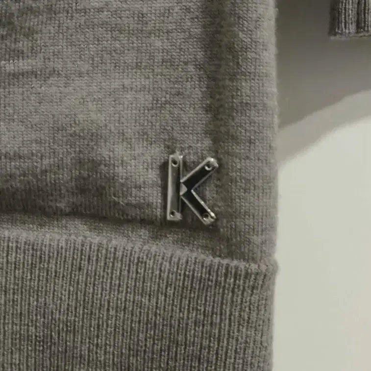 [BUNJANG] Kenzo Metal Logo Side Slit Cardigan / 85 겐조 메탈로고 옆트임 가디건 오버핏