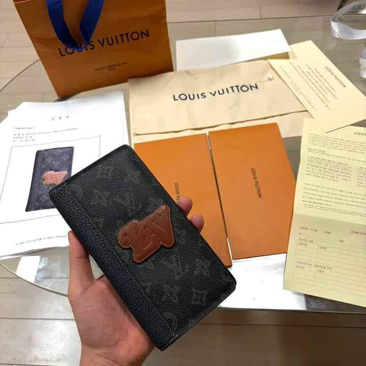 [BUNJANG] Louis Vuitton Limited Edition LV Long Wallet / {새상품급/풀구성}루이비통 한정판 LV 장지갑