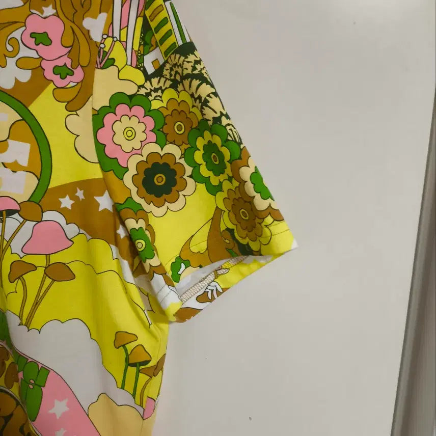 [BUNJANG] Tory Burch Pop Art Flower Graphic T-Shirt / 77 토리버치 팝아트 플라워 그래픽 반팔 티셔츠