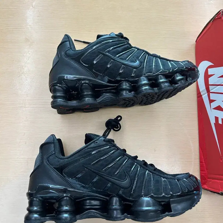[BUNJANG] Nike Shox TL Black &amp; Max Orange Sneakers (Size 265) / (새상품) 265 나이키 샥스 TL 블랙 앤 맥스 오렌지