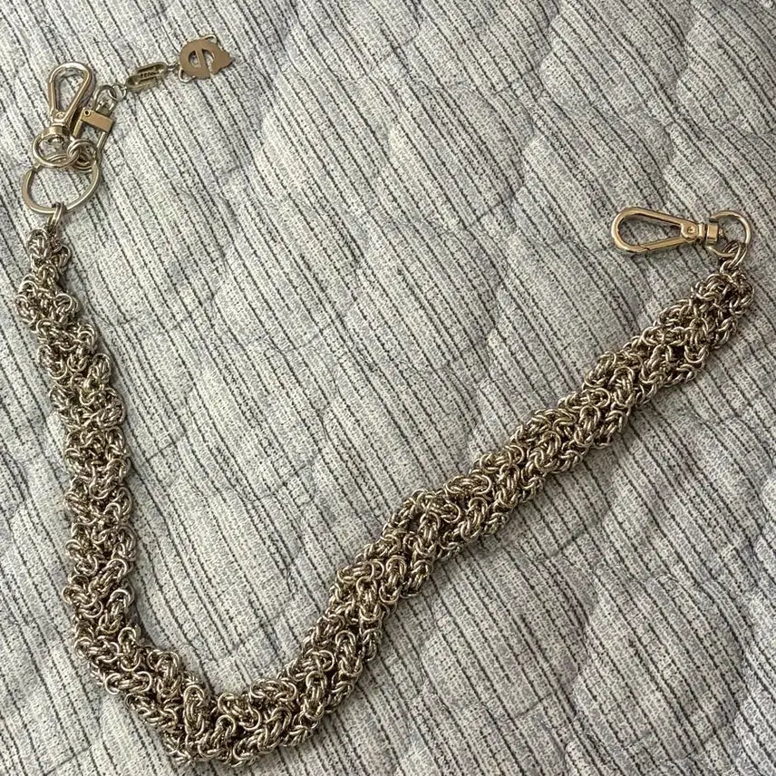 [BUNJANG] Undermycar Ricky Enclosure Chain / 언더마이카 리키에너스 체인