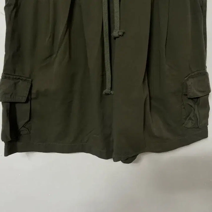 [BUNJANG] Jemut Cargo Banding Bermuda Shorts (Authentic) / 32-33 JEMUT 카고 밴딩 버뮤다팬츠 반바지 정품