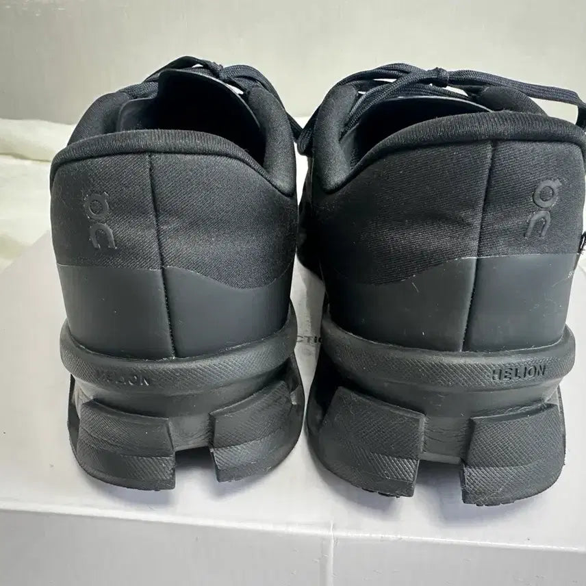 [BUNJANG] On Running Cloudmonster 2 Running Shoes Black Size 275 / 온러닝 파프 클리우드몬스터2(블랙) 275