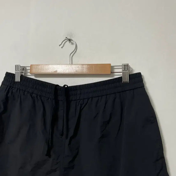 [BUNJANG] Outstanding Nylon Banding Shorts Size 32-33 / 32-33 아웃스탠딩 나일론 밴딩 반바지 정품