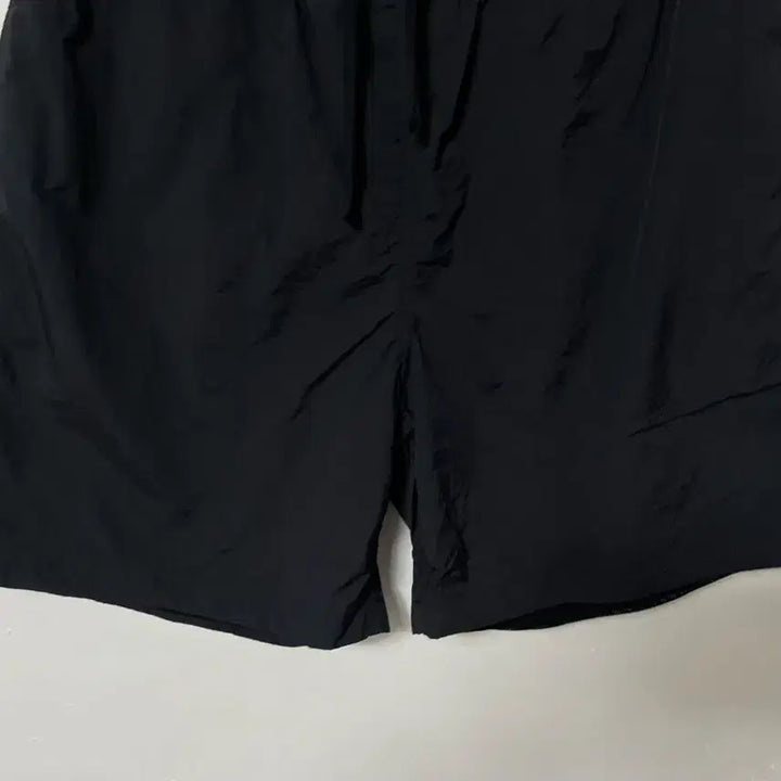 [BUNJANG] Outstanding Nylon Banding Shorts Size 32-33 / 32-33 아웃스탠딩 나일론 밴딩 반바지 정품