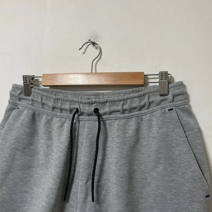 [BUNJANG] Nike Tech Pack Banded Shorts / 30-32 나이키 테크팩 밴딩 반바지 정품
