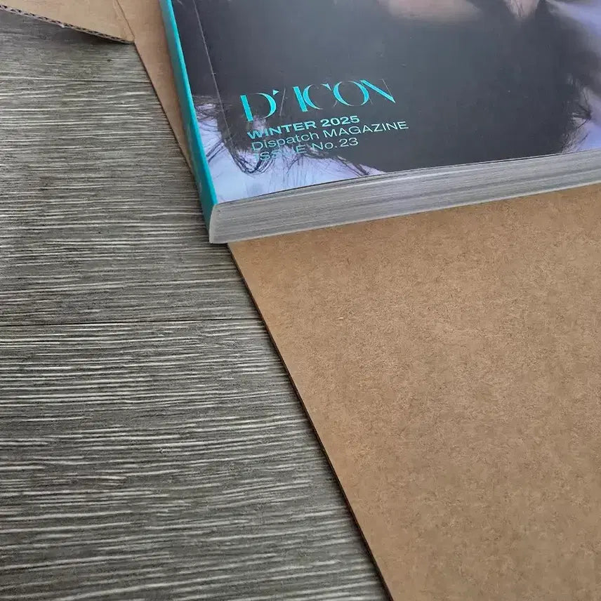 [BUNJANG] Byeon Woo Seok Dicon Vol. 23 E-Type Photobook Photocard Keychain Poster Bundle / 변우석 디아이콘 E타입 화보집 / 포카 포토카드 키링 포스터