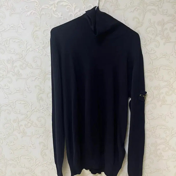 [BUNJANG] Stone Island Black Turtleneck Knit L (100) / 스톤아일랜드 블랙 목폴라 터틀넥 니트 L 100