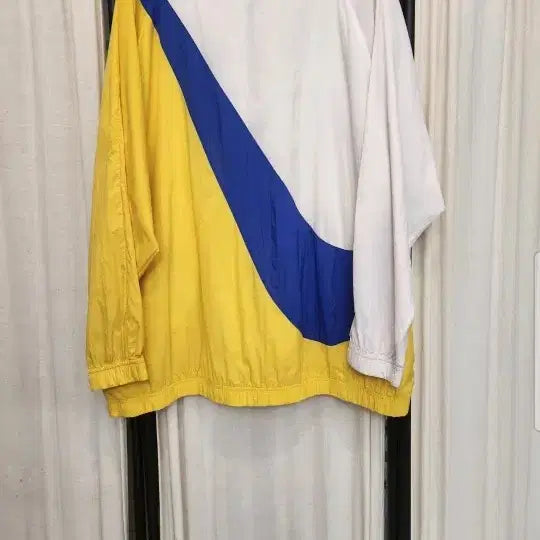 [BUNJANG] Nike Swoosh Windbreaker Jacket / 나이키스우시바람막이.    L/XL