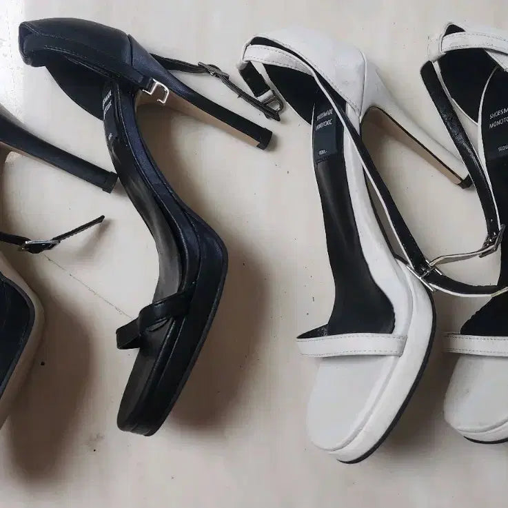 [BUNJANG] Monotoxi Strap Heel Sandals (Set of 2) / 스트랩 힐 샌들 2개(새상품)