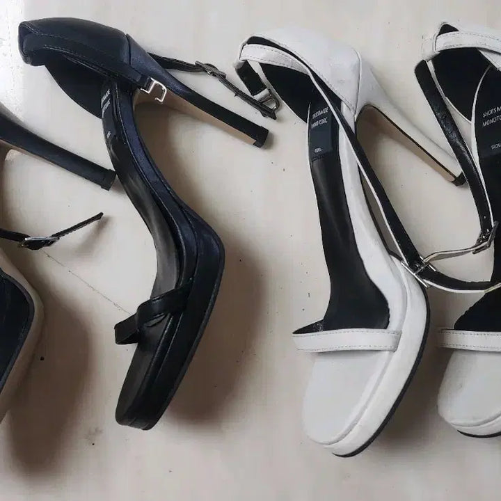 [BUNJANG] Monotoxi Strap Heel Sandals (Set of 2) / 스트랩 힐 샌들 2개(새상품)