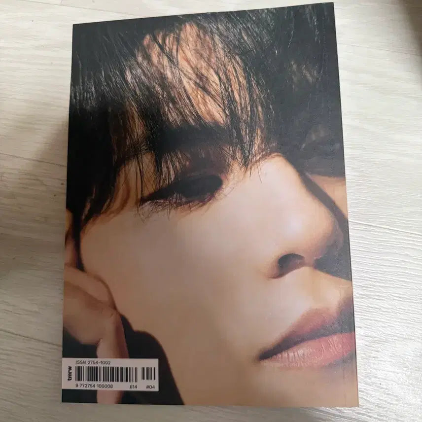[BUNJANG] DAY6 Young K tmrwKOREA Magazine Version / DAY6 tmrwKOREA 잡지 원필