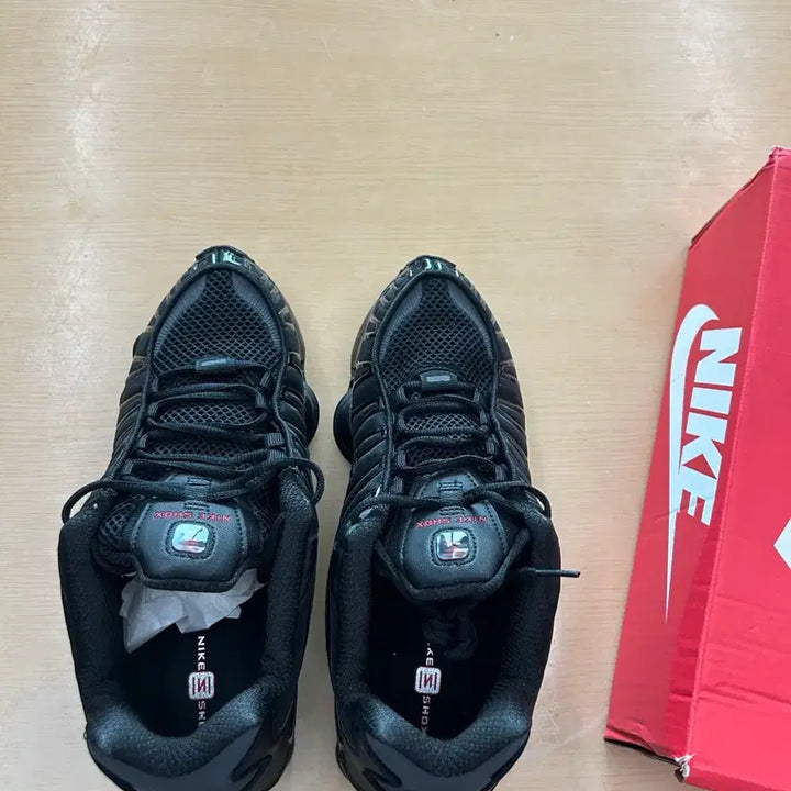[BUNJANG] Nike Shox TL Black and Max Orange (270) / (새상품) 270 나이키 샥스 TL 블랙 앤 맥스 오렌지