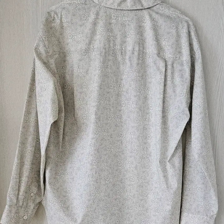 [BUNJANG] Liberty Fabric Floral Blouse Shirt - Beige / 고퀄 블라우스셔츠