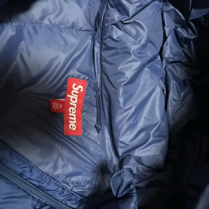 [BUNJANG] Supreme Micro Down Half Zip Hoodie Pullover Navy / 슈프림 마이크로 다운 하프 집 후드 풀오버 네이비 - 24FW