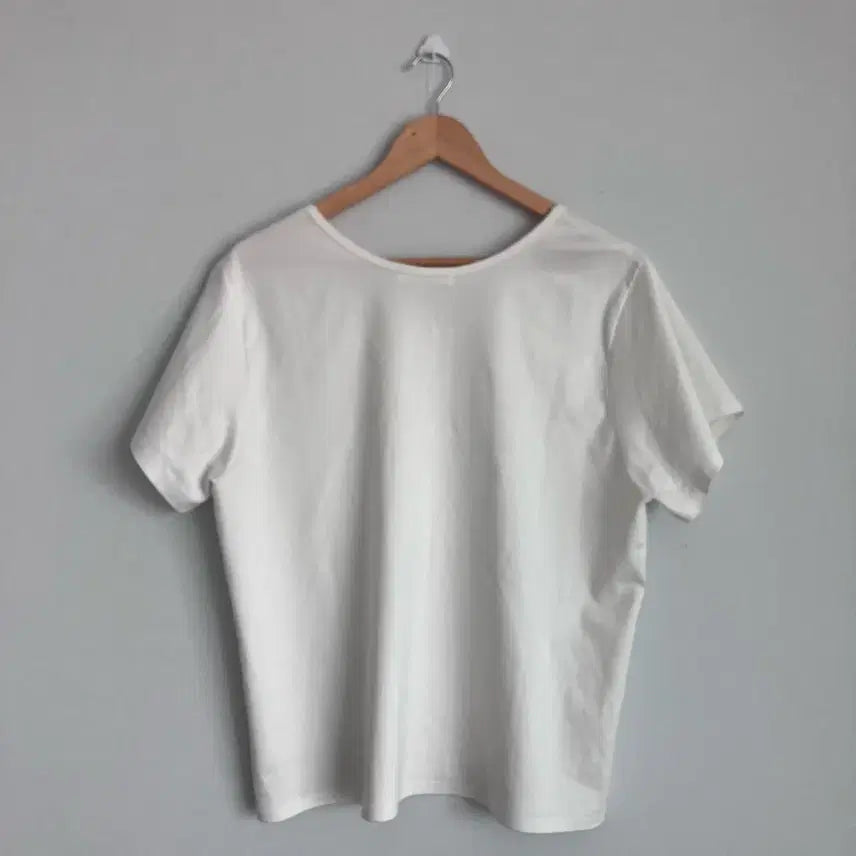 [BUNJANG] By Jeonghwa U-Neck Short Sleeve T-Shirt / 바이정화 제작 유넥 반팔티