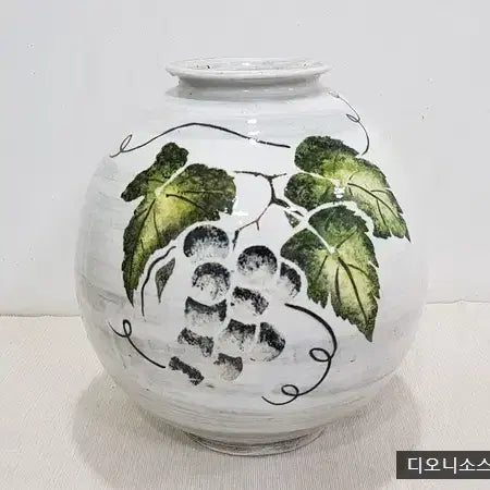 [BUNJANG] Grape Motif Ceramic Jar (28cm) / 포도문 도자기 항아리 (28cm)