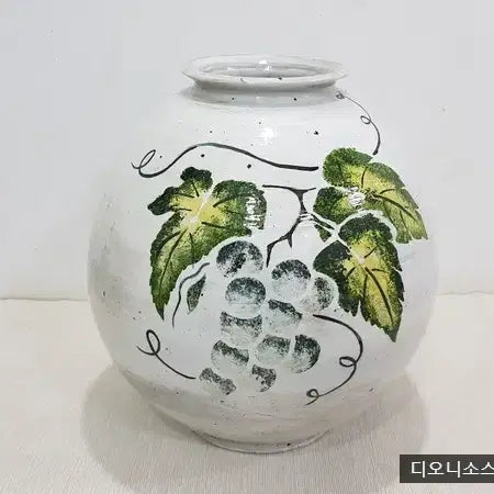 [BUNJANG] Grape Motif Ceramic Jar (28cm) / 포도문 도자기 항아리 (28cm)