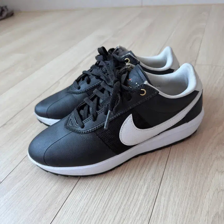 [BUNJANG] Nike Golf Swoosh Shoes Black White 225 / 나이키골프 블랙 화이트 스우시 225