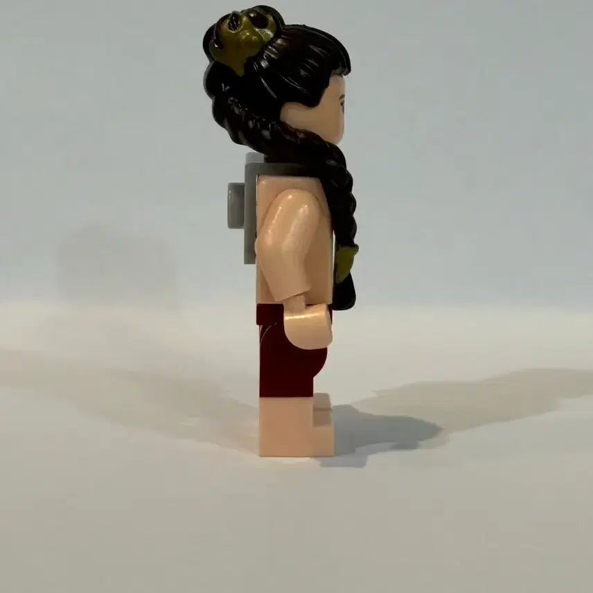 [BUNJANG] LEGO Star Wars UCS Leia Minifigure / UCS 레이아 레고 스타워즈 미니피규어