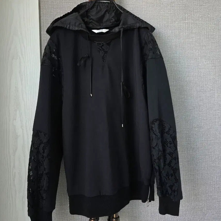 [BUNJANG] OBZEE Lace-Panel Hoodie / 오브제 OBZEE 레이스배색 후디