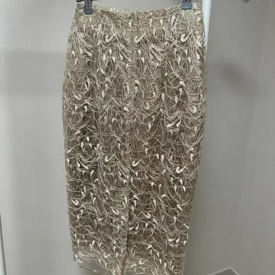 [BUNJANG] Lace Midi Skirt Beige / 레이스 스커트 베이지
