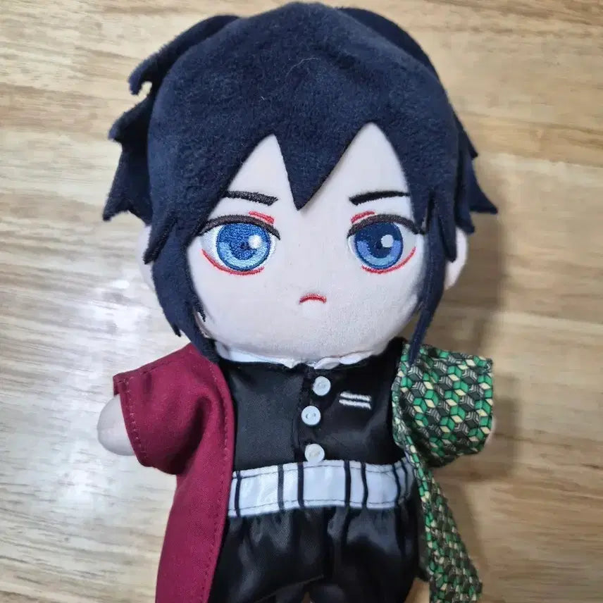 [BUNJANG] Demon Slayer Giyu Tomioka 20cm Plush Doll / [급처] 귀멸의 칼날 토미오카 기유 20cm 인형