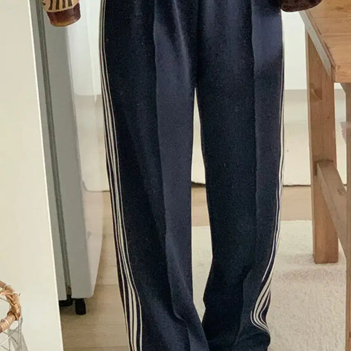 [BUNJANG] Folien Line Track Pants / 꼰미고 라인 트랙팬츠